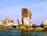 Double Rocks on Dong Island : JC Tour Lipe Island